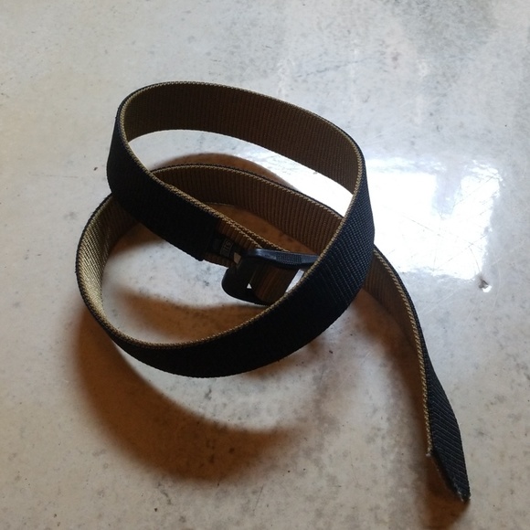 5.11 reversible belt